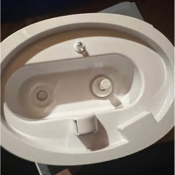 Humidifier - Picture 2 of 3